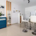 Vitus In Caesar & Spa, Long
