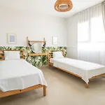 Vitus In Caesar & Spa, Long Perivolia tou Trikomou